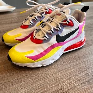 Nike Women’s Air Max 270 React CZ9351-100 sz 6.5